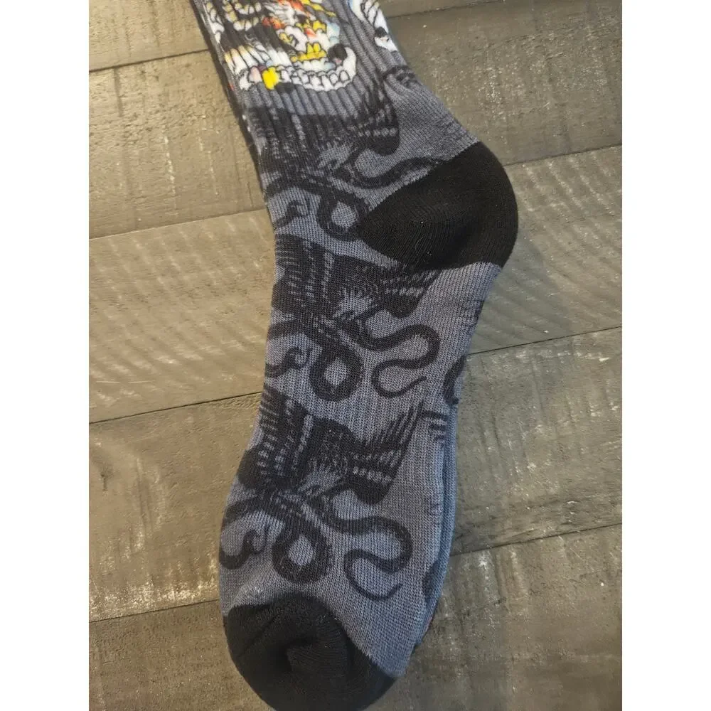 ED HARDY Mens Cushioned Crew Socks 2 Pair Tiger  Flames Eagle Snake Black NWT
